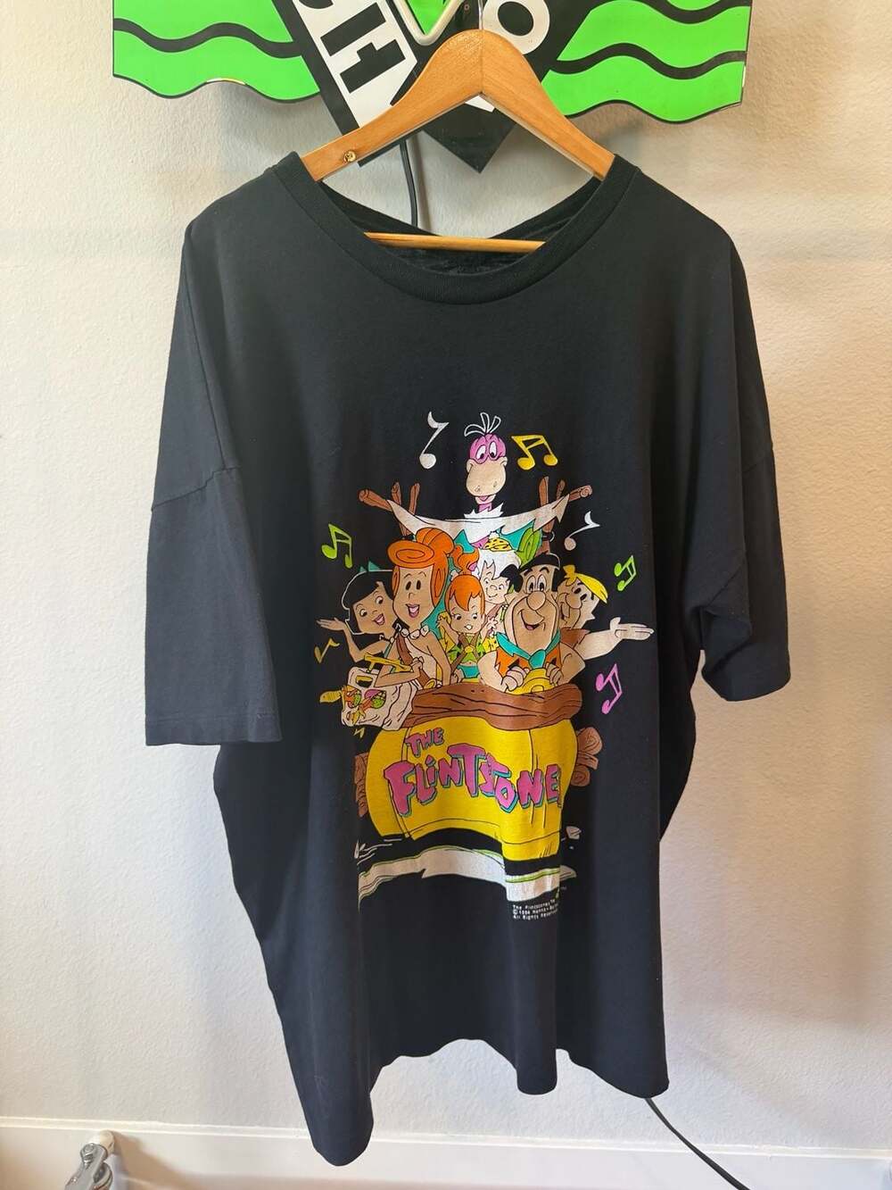 Vintage 1994 Hanna-Barbera The Flintstones Graphic T-Shirt